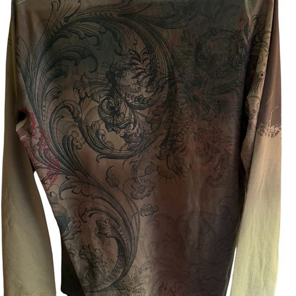 Appropriate Behavior Silver Baroque Scroll Print Long Sleeve Top – Size 1X - Picture 8 of 11